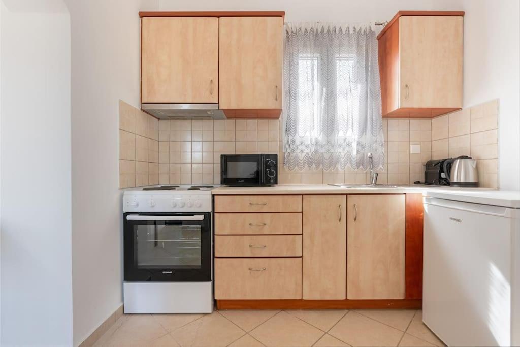 Апартаменти Spiros House Свороната Екстер'єр фото