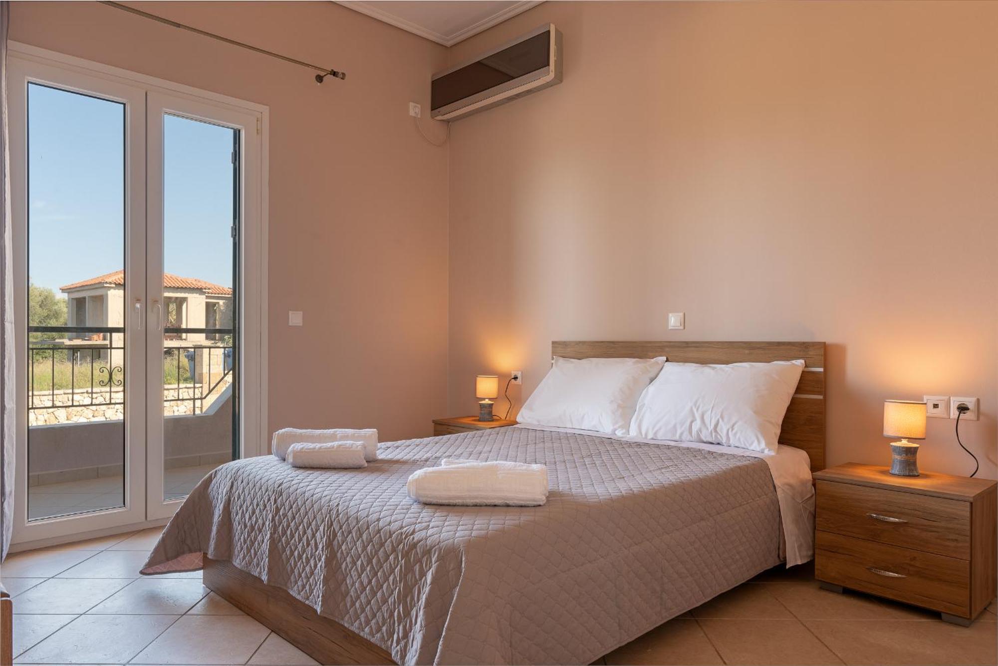 Апартаменти Spiros House Свороната Екстер'єр фото